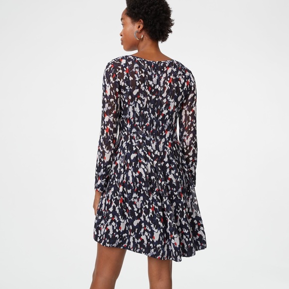 Club Monaco Delaynee Silk Dress - Picture 3 of 7